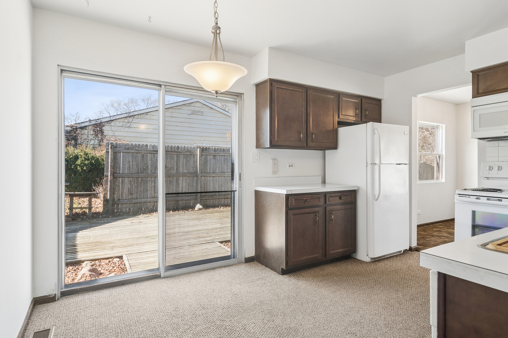 166 E Cunningham Drive