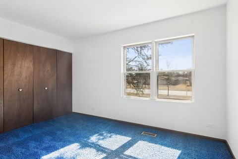 Tiny photo for 166 E Cunningham Drive, Palatine, IL 60067 (MLS # 12575256)