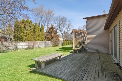 Tiny photo for 166 E Cunningham Drive, Palatine, IL 60067 (MLS # 12575256)