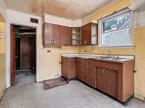 Tiny photo for 9220 Monitor Avenue, Oak Lawn, IL 60453 (MLS # 12649755)