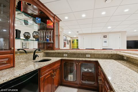 Tiny photo for 500 S KENILWORTH Avenue, Elmhurst, IL 60126 (MLS # 12487886)