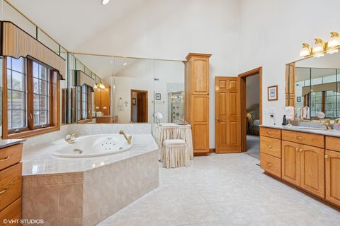 Tiny photo for 500 S KENILWORTH Avenue, Elmhurst, IL 60126 (MLS # 12487886)