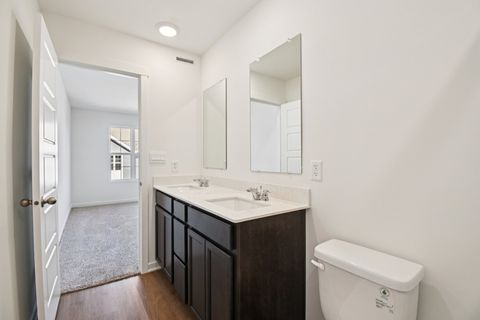 Tiny photo for 1433 Oakfield Lane, Pingree Grove, IL 60140 (MLS # 12496344)