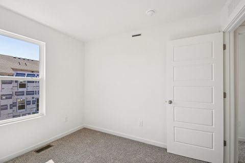 Tiny photo for 1433 Oakfield Lane, Pingree Grove, IL 60140 (MLS # 12496344)