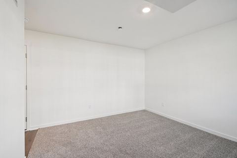 Tiny photo for 1433 Oakfield Lane, Pingree Grove, IL 60140 (MLS # 12496344)