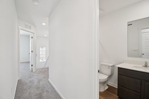 Tiny photo for 1433 Oakfield Lane, Pingree Grove, IL 60140 (MLS # 12496344)