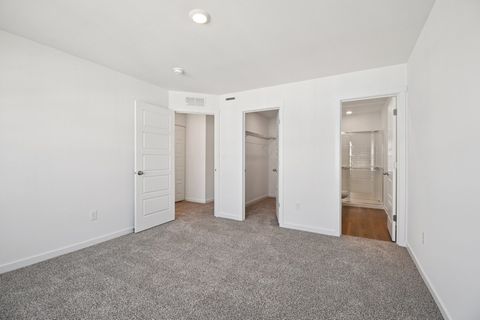 Tiny photo for 1433 Oakfield Lane, Pingree Grove, IL 60140 (MLS # 12496344)