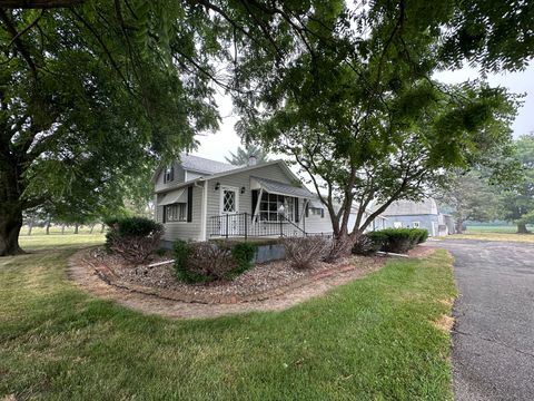 Tiny photo for 12454 Cracker Road, Farmer City, IL 61842 (MLS # 12495619)