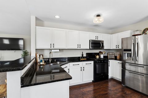 Tiny photo for 222 Bakers Drive W #222, Lakemoor, IL 60051 (MLS # 12572585)