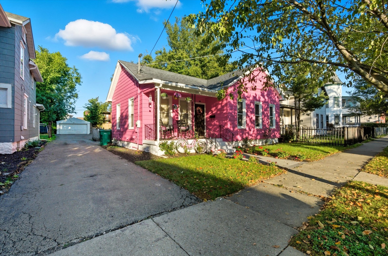 215 Parks Avenue