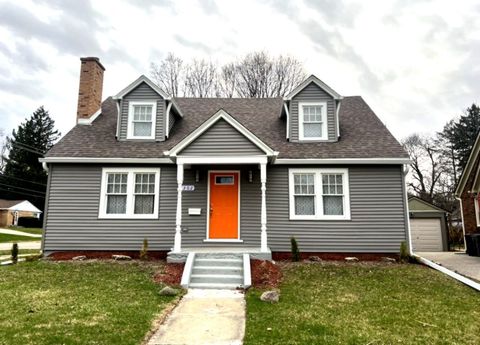 Photo of 302 Hubbard Avenue, Elgin, IL 60123 (MLS # 12604588)