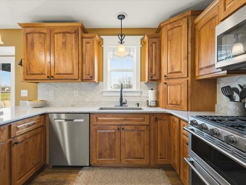 Tiny photo for 13362 Foxglove Lane, Winnebago, IL 61088 (MLS # 12606639)