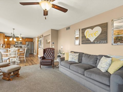 Tiny photo for 13362 Foxglove Lane, Winnebago, IL 61088 (MLS # 12606639)