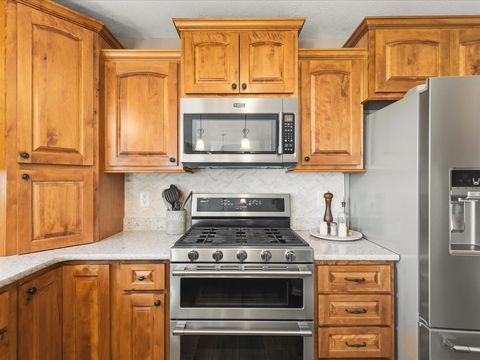 Tiny photo for 13362 Foxglove Lane, Winnebago, IL 61088 (MLS # 12606639)