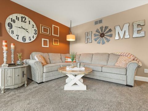 Tiny photo for 13362 Foxglove Lane, Winnebago, IL 61088 (MLS # 12606639)