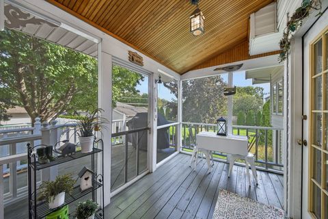Tiny photo for 0N741 Woodlawn Street, Wheaton, IL 60187 (MLS # 12492415)