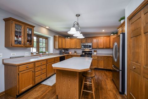 Tiny photo for 0N741 Woodlawn Street, Wheaton, IL 60187 (MLS # 12492415)