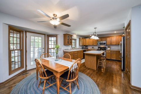 Tiny photo for 0N741 Woodlawn Street, Wheaton, IL 60187 (MLS # 12492415)