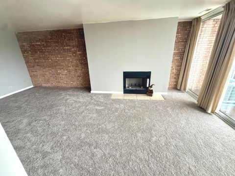 Tiny photo for 6010 Oakwood Drive #5D, Lisle, IL 60532 (MLS # 12526259)