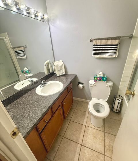 Tiny photo for 6010 Oakwood Drive #5D, Lisle, IL 60532 (MLS # 12526259)