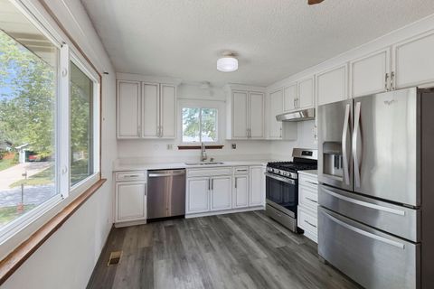 Tiny photo for 4565 Dupont Drive, Hanover Park, IL 60133 (MLS # 12497957)