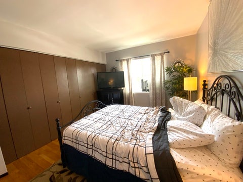 Tiny photo for 7854 S South Shore Drive #405, Chicago, IL 60649 (MLS # 12621905)