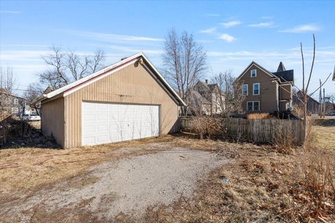 Tiny photo for 1517 9 Avenue, Rock Island, IL 61021 (MLS # 12603685)