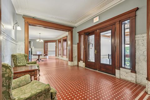 Tiny photo for 559 W Surf Street #205, Chicago, IL 60657 (MLS # 12431838)