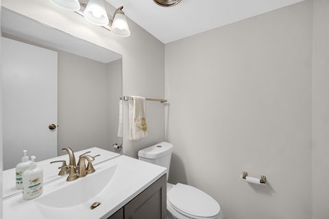 Tiny photo for 611 Kendall Court, Schaumburg, IL 60194 (MLS # 12628435)