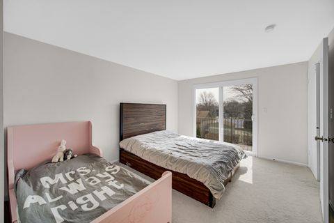 Tiny photo for 611 Kendall Court, Schaumburg, IL 60194 (MLS # 12628435)