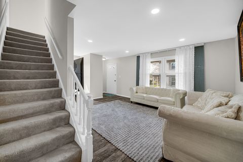Tiny photo for 611 Kendall Court, Schaumburg, IL 60194 (MLS # 12628435)