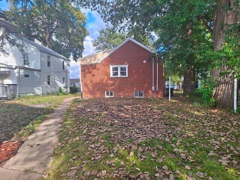 Tiny photo for 124 S Everett Street, Streator, IL 61364 (MLS # 12481358)