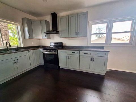 Tiny photo for 124 S Everett Street, Streator, IL 61364 (MLS # 12481358)