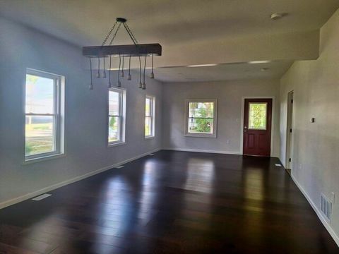 Tiny photo for 124 S Everett Street, Streator, IL 61364 (MLS # 12481358)