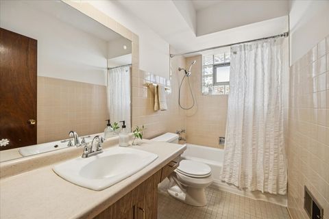 Tiny photo for 1803 Balmoral Avenue, Westchester, IL 60154 (MLS # 12586763)