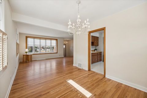 Tiny photo for 1803 Balmoral Avenue, Westchester, IL 60154 (MLS # 12586763)