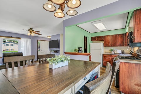 Tiny photo for 2420 SE Thornwood Drive, Lindenhurst, IL 60046 (MLS # 12702598)