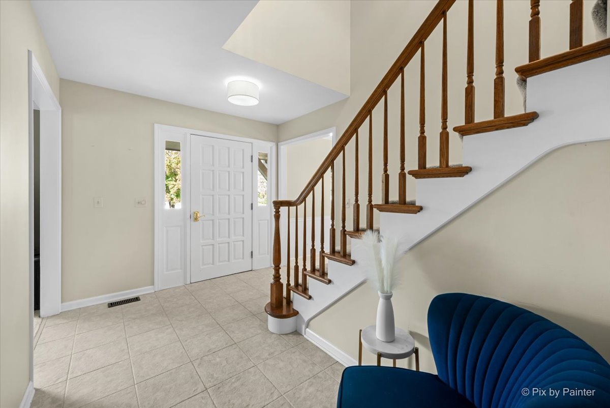 33 Stirrup Cup Court