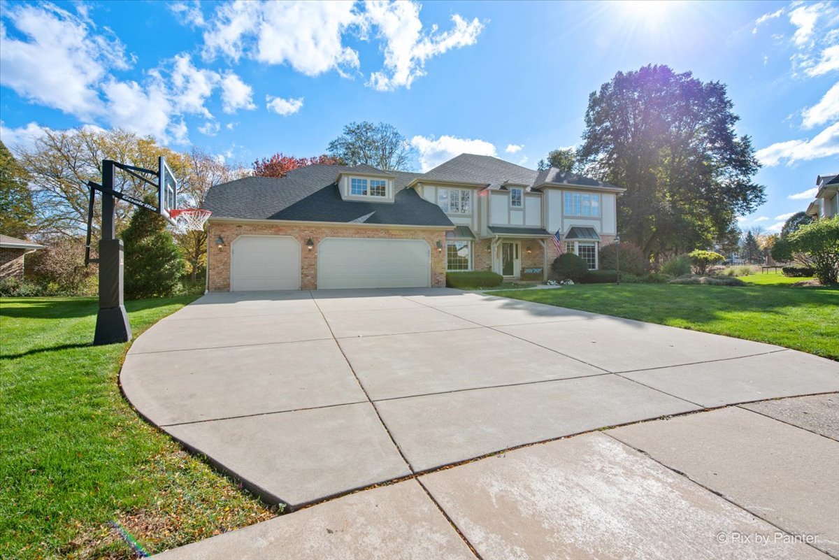 33 Stirrup Cup Court