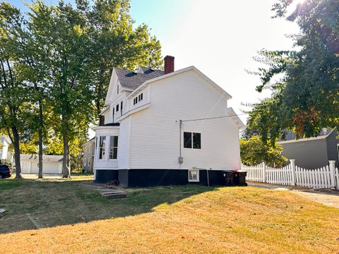 Tiny photo for 216 W Market Street, Farmer City, IL 61842 (MLS # 12476803)