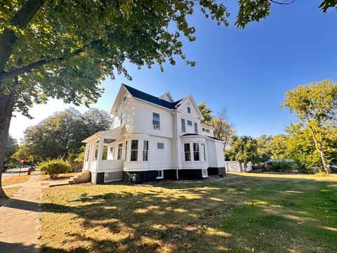 Tiny photo for 216 W Market Street, Farmer City, IL 61842 (MLS # 12476803)