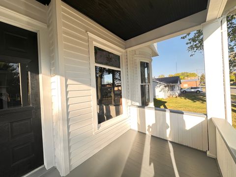 Tiny photo for 216 W Market Street, Farmer City, IL 61842 (MLS # 12476803)