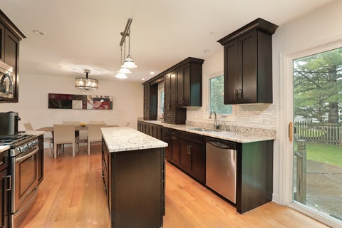 Tiny photo for 133 Burr Oak Court, Deerfield, IL 60015 (MLS # 12678451)