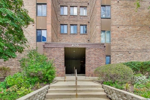 Tiny photo for 420 Walnut Creek Lane #3102, Lisle, IL 60532 (MLS # 12716501)