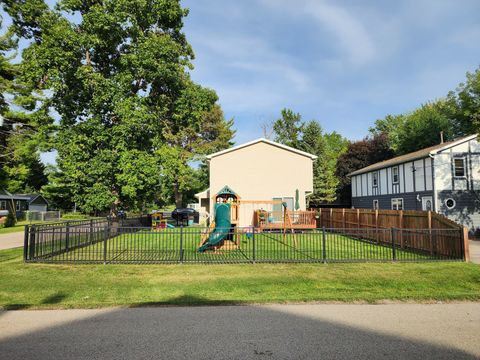 Tiny photo for 35737 N Hunt Avenue, Ingleside, IL 60041 (MLS # 12597682)