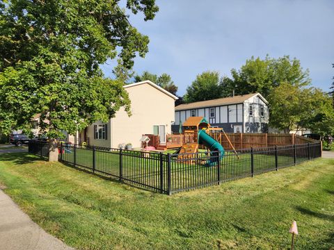Tiny photo for 35737 N Hunt Avenue, Ingleside, IL 60041 (MLS # 12597682)