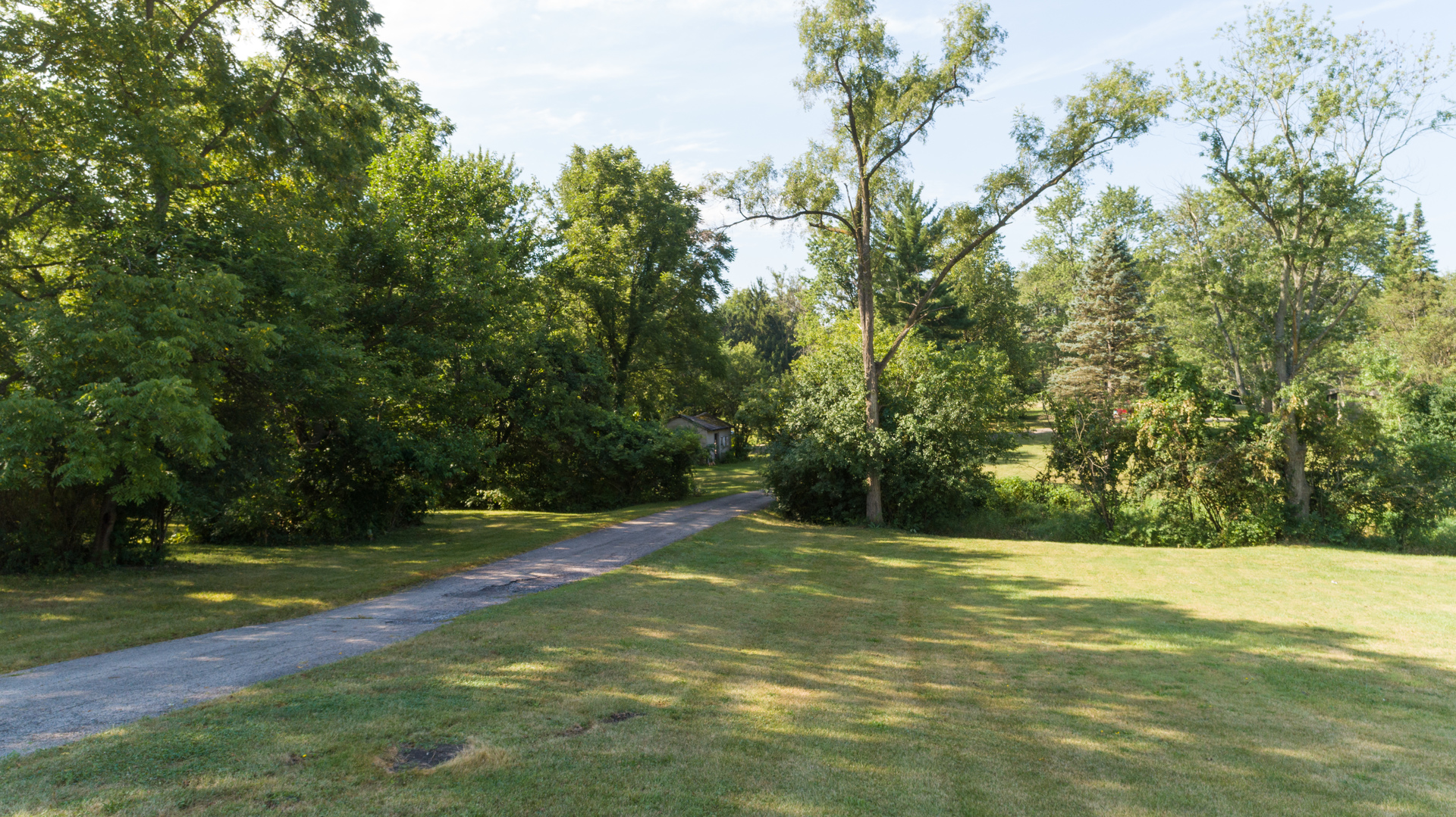 1N312 Bloomingdale Road