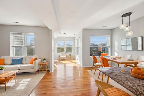 Tiny photo for 4907 N Lawndale Avenue #2, Chicago, IL 60625 (MLS # 12613951)