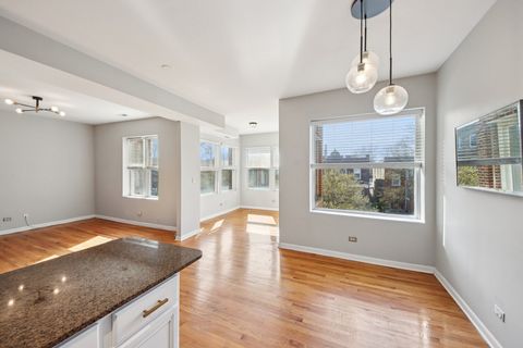 Tiny photo for 4907 N Lawndale Avenue #2, Chicago, IL 60625 (MLS # 12613951)