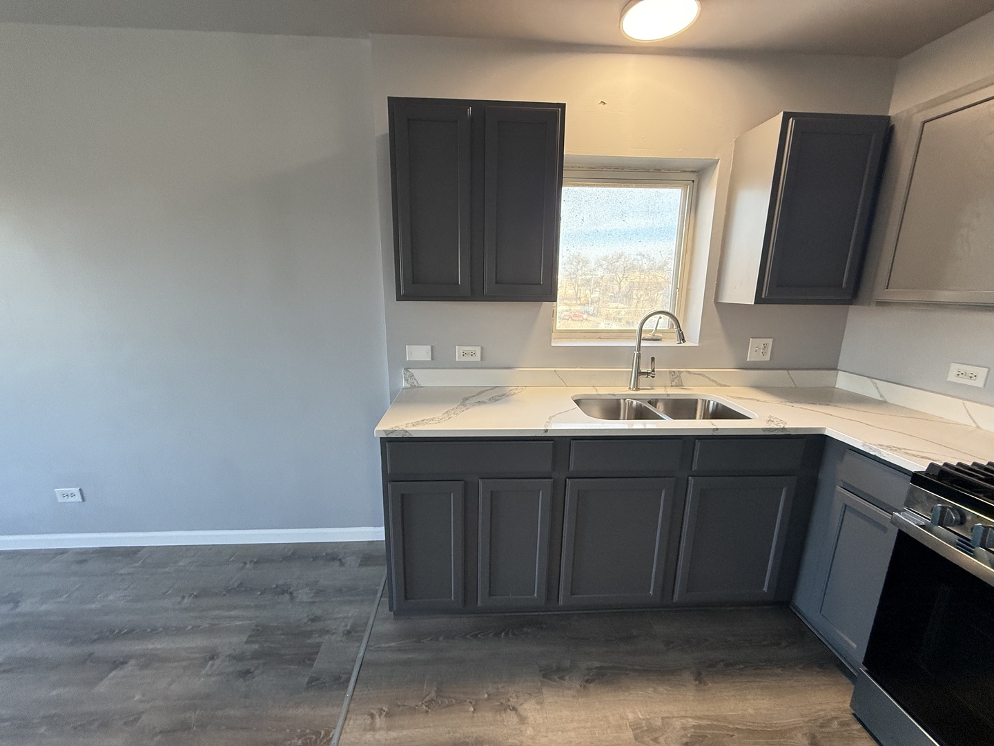 1401 S Kedvale Avenue SW